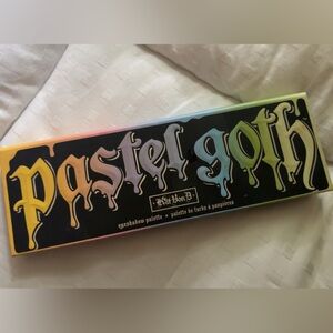 Kat Von D Pastel Goth Eyeshadow Palette